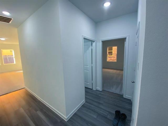 Building Photo - 623 Colgate Cir
