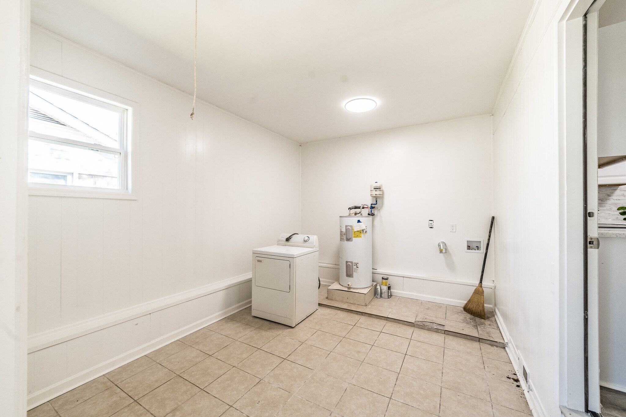 Building Photo - 3610 Dawnwood Dr NW