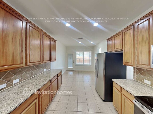 Building Photo - 17247 Marquette Point Ln