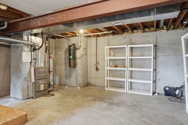 Building Photo - 14241 W 128th St