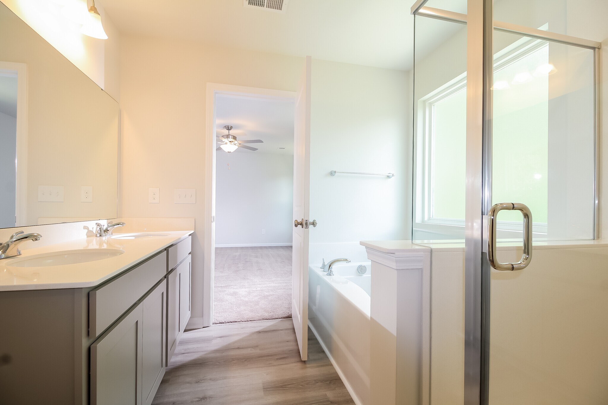 Building Photo - 210 Celebration Ave