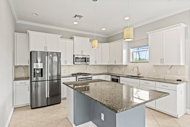 Building Photo - 16007 Whippoorwill Cir