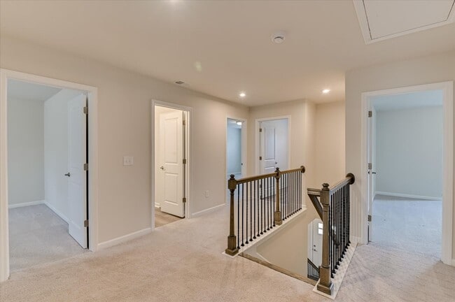 Building Photo - 6370 Whirlaway Rd
