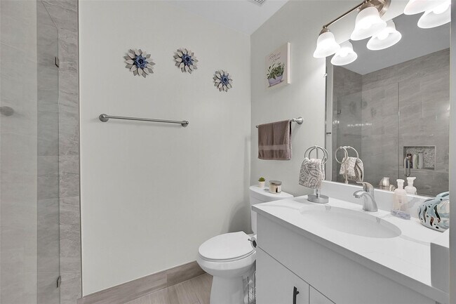 Building Photo - 5133 Brisata Cir