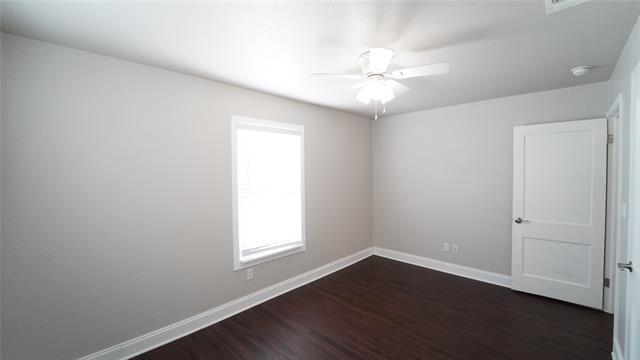 Building Photo - 313 E Columbia St