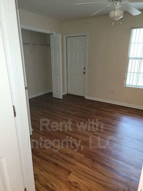 Building Photo - 1350 Castelnau Ct