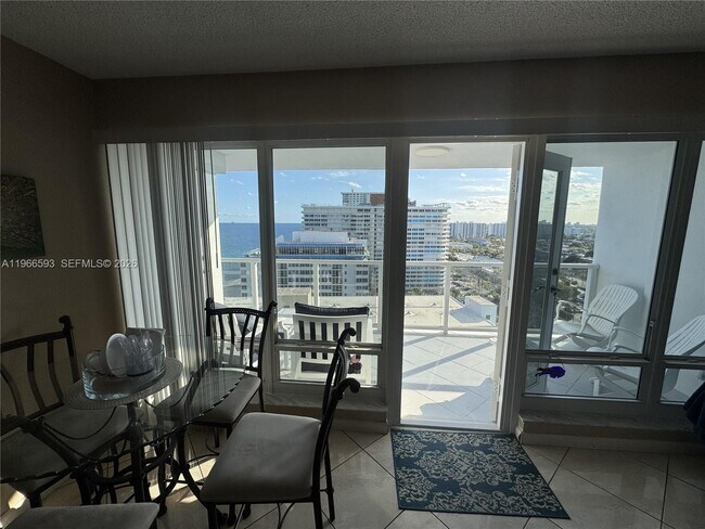 Building Photo - 4100 Galt Ocean Dr