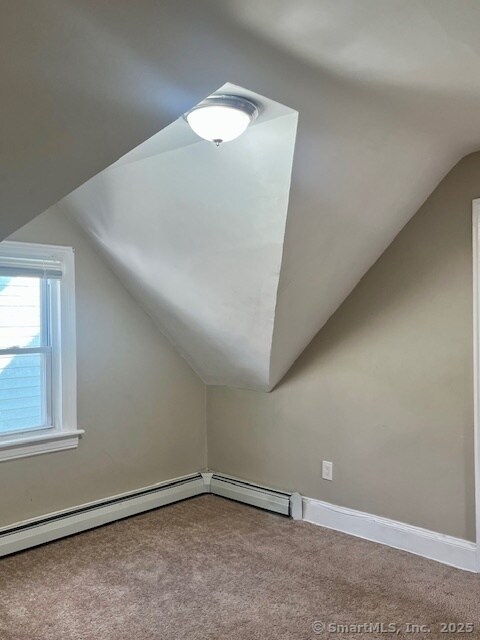 Building Photo - 768 Iranistan Ave