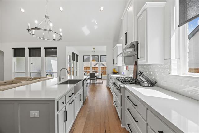 Building Photo - 4411 Silver Spur Dr
