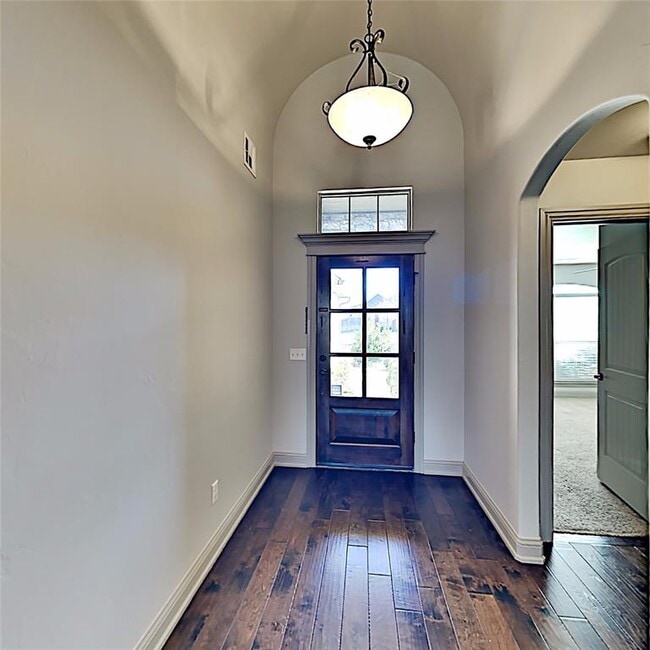 Building Photo - 4809 Arbuckle Dr