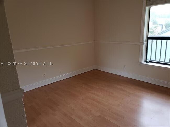 Building Photo - 2970 Carambola Cir N