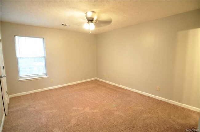 Building Photo - 169 E 6th St