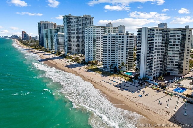 Building Photo - 3700 Galt Ocean Dr