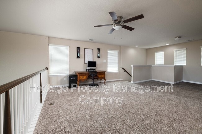 Building Photo - 10238 Midsummer Meadow