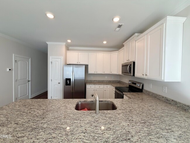 Building Photo - 6928 Outfall Point Ln