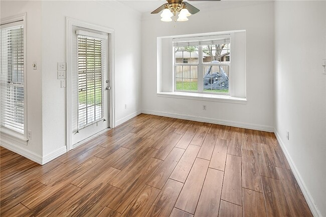 Building Photo - 3209 Salzburg Ct