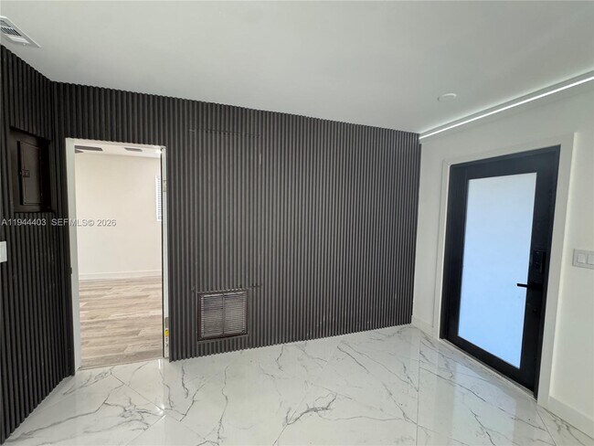 Building Photo - 8600 Taft St