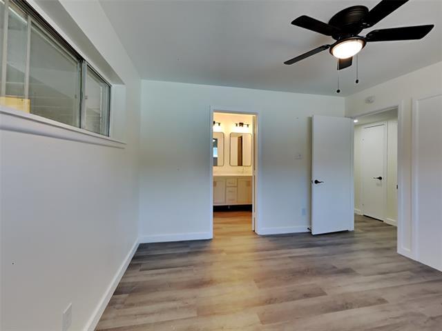 Building Photo - 2702 Wallin Dr