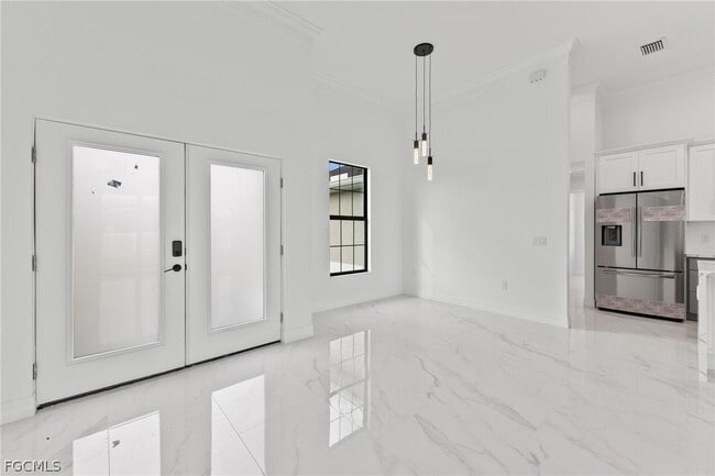 Building Photo - 1413 NE 15th Terrace