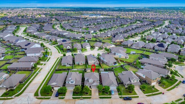 Building Photo - 20230 Creekdale Bend Dr