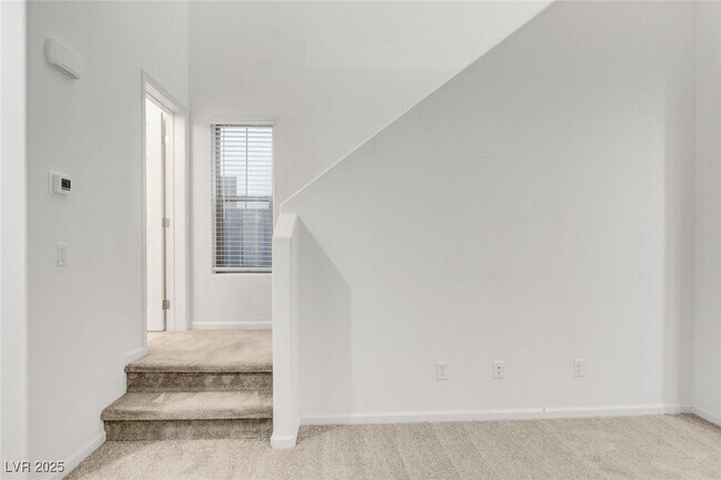 Building Photo - 11680 Hamilton Lk Ave