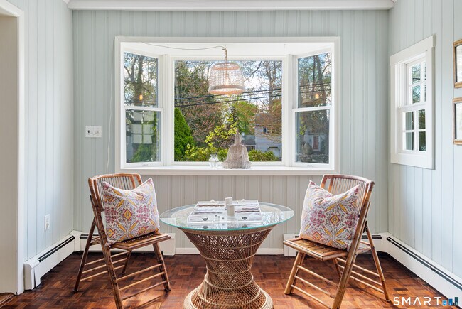 Building Photo - 206 Wolfpit Ave