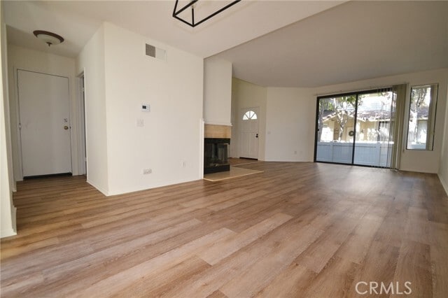 Building Photo - 2621 Plaza del Amo