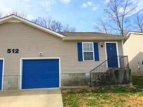 Building Photo - 512 Luxury Dr