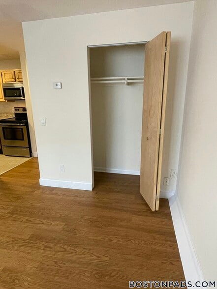 Building Photo - 222 Babcock St