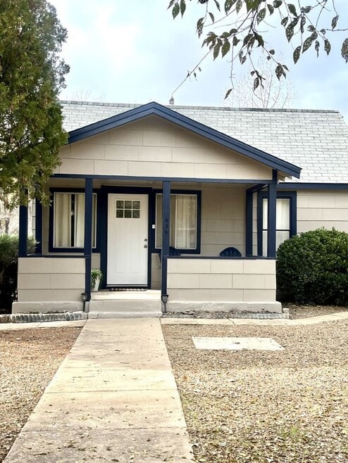 Building Photo - 536 Dameron Dr