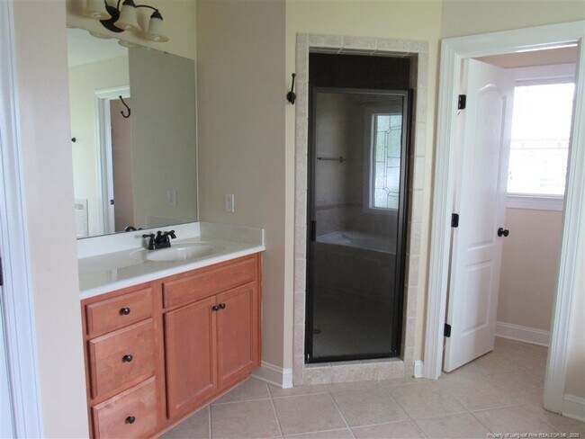 Building Photo - 7260 Sandcastle Ln