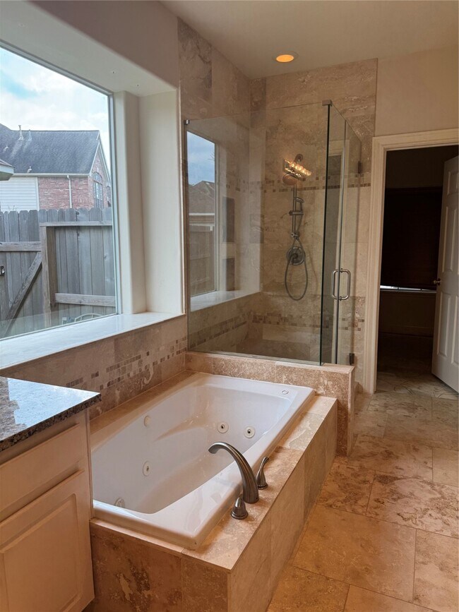 Building Photo - 8230 Falling Water Ct