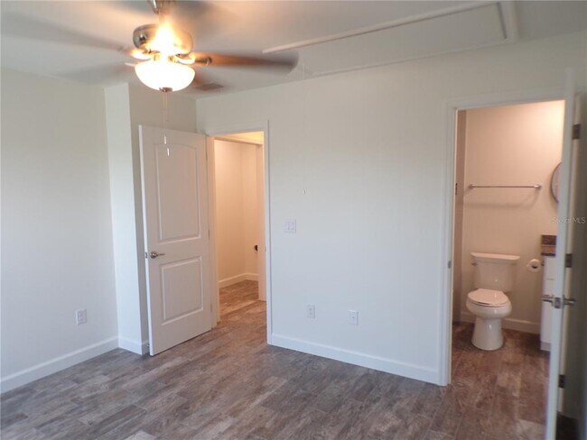 Building Photo - 3308 Port Charlotte Blvd