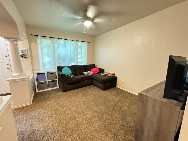 Building Photo - 4-Bedroom House for Rent in Killeen