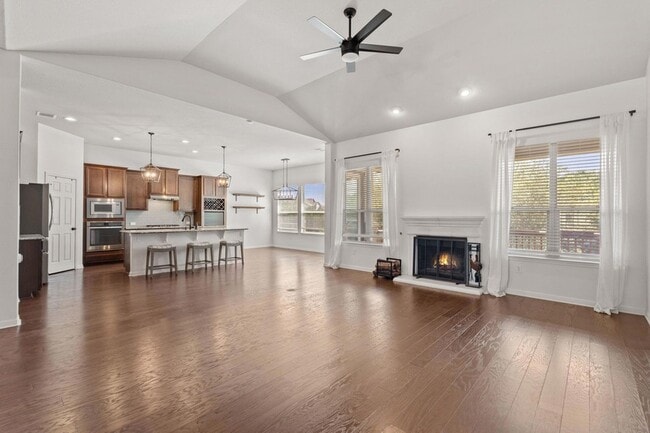 Building Photo - 21824 Agarito Ln