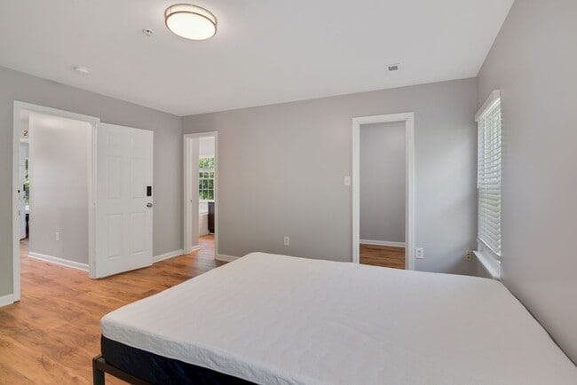Building Photo - 9120 Banleigh Ln
