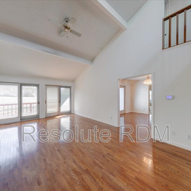 Building Photo - 12001 E 300 S