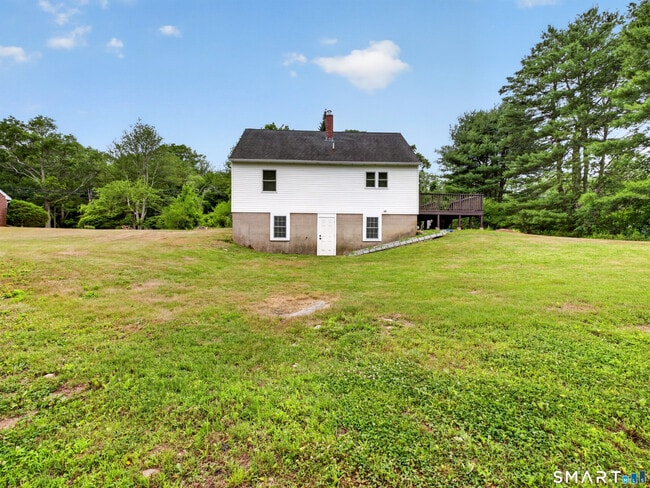 Building Photo - 1039 N Rd