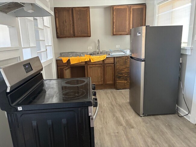 Building Photo - 203 W 154th St