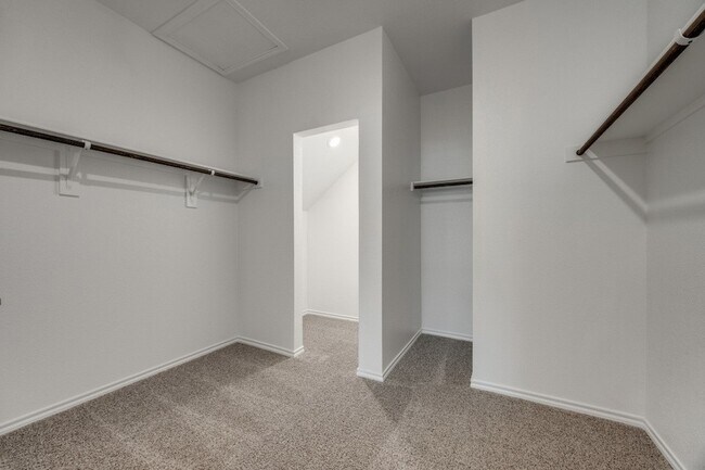 Building Photo - 3433 Marie Dr