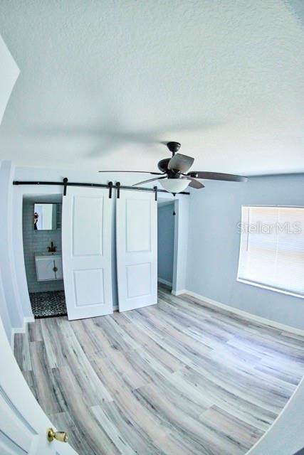 Building Photo - 3917 E Hanna Ave