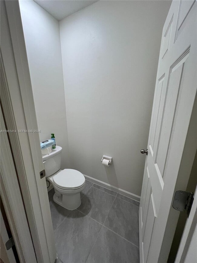 Building Photo - 7144 Topaz Dr