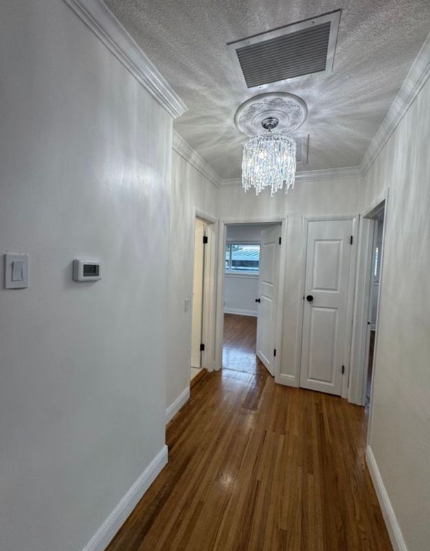 Building Photo - 9315 SW 44th St