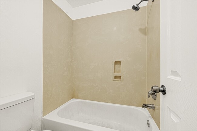 Building Photo - 1831 Mickle Creek Dr