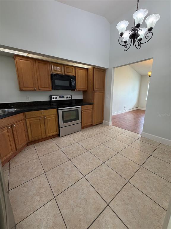 Building Photo - 6933 Rembrandt Dr