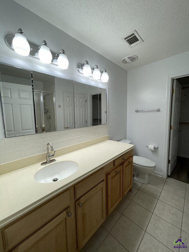 Building Photo - 200 S Houston Springs Blvd