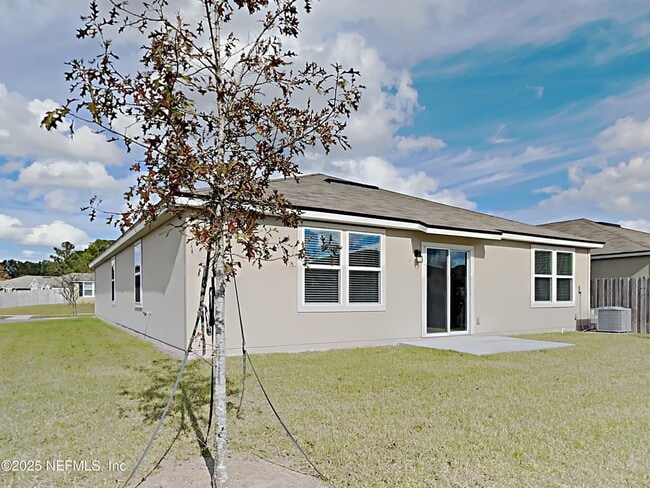 Building Photo - 2209 Pebble Point Dr