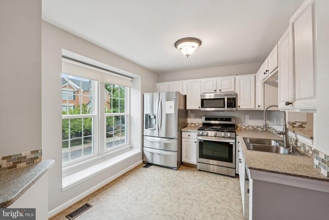 Building Photo - 13524 Hayworth Dr