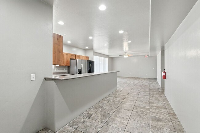 Building Photo - 50 N Mountain Ave