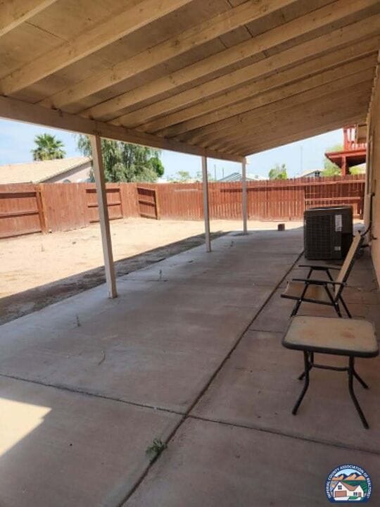 Building Photo - 655 Silverwood St